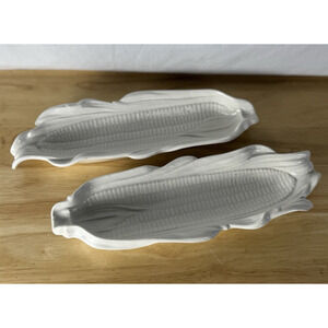 (2) USA Pottery White Ceramic Pottery Corn on the Cob Dishes, Cottagecore